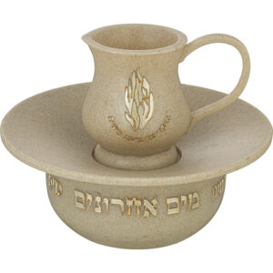 מים אחרונים מפולירייזין שמנת עם האש שלי בזהב
